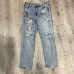 American Eagle Mom Jeans Women's 8 Regular Light Wash Distressed High Rise